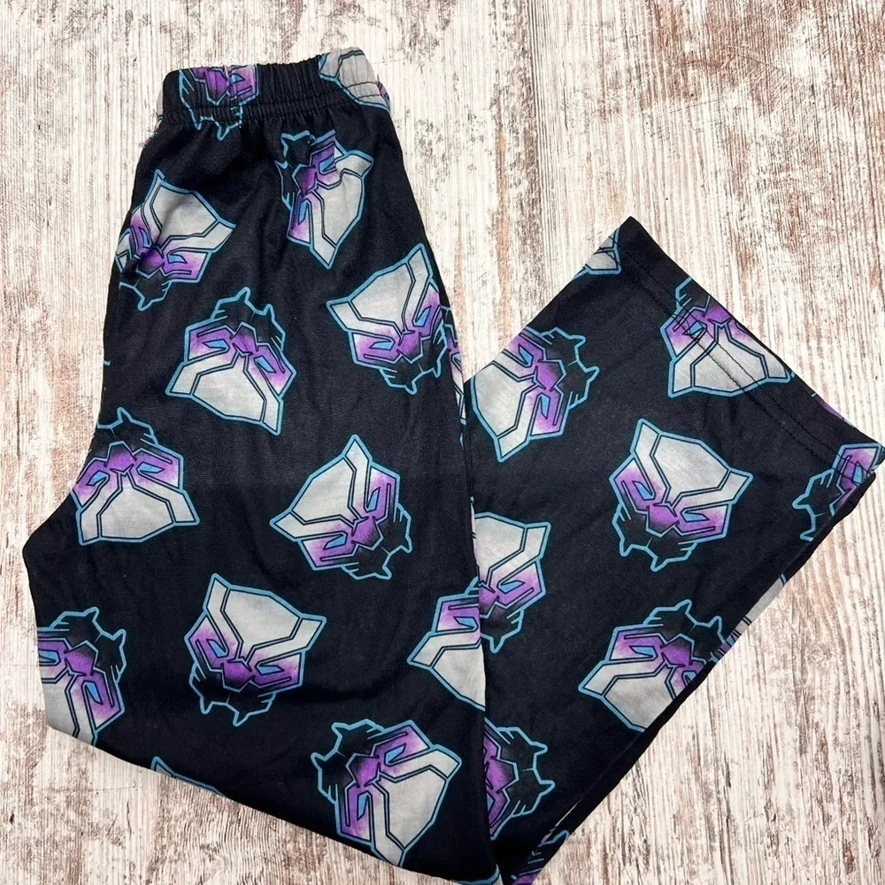 Boys' Marvel Black Panther 2pc Short Sleeve Top and Pants Pajama Set